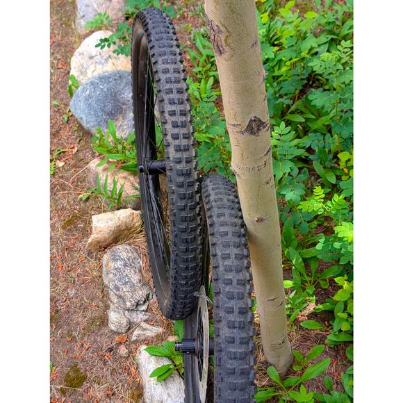 Wherelset from TREK Slash 8 MX Bontrager Line Comp 30, Tubeless Boost 27.5˝ + 29 - Picture 10 of 11